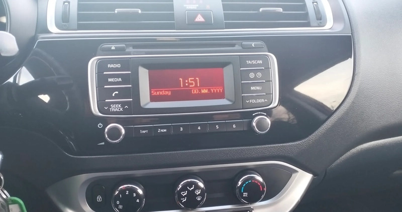 Kia Rio cena 31900 przebieg: 99137, rok produkcji 2015 z Krośniewice małe 436